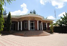 Exterior 2 Saruni River Lodge