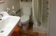 In-room Bathroom 3 Mas del Burga - Adults Only