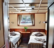 Bedroom 6 Florentina Boat (located at Litomerice city)