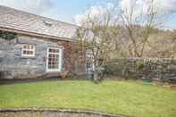 Exterior Royal Oak Farm Cottage