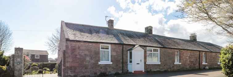 Exterior Lyndhurst Cottage