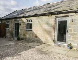 Exterior 2 Lowdale Barns West