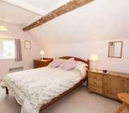 Bedroom 2 Shepherds Cottage