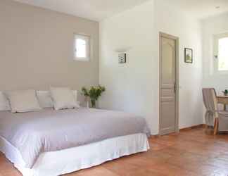 Bedroom 2 La Bastide De L'aube Chambre d hôtes