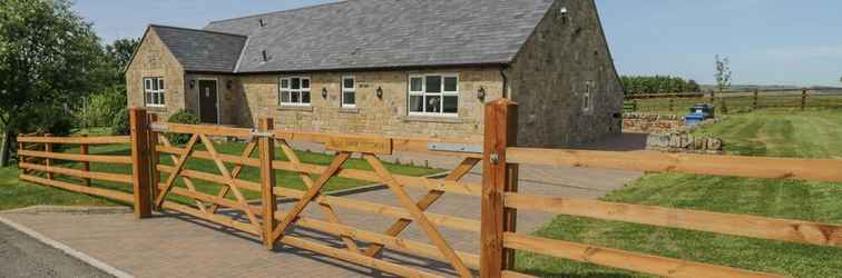 Exterior Rede River Cottage