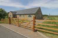 Exterior Rede River Cottage