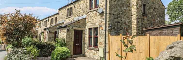 Exterior Croft Cottage