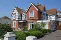 Exterior Swanage Bay Apartment