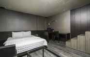 Bedroom 3 Arrietty Motel