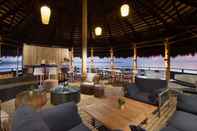 Bar, Kafe, dan Lounge North Zen Villas