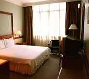 Kamar Tidur 6 Grand City Hotel