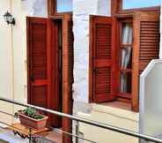 Bedroom 5 Minares Traditional Houses