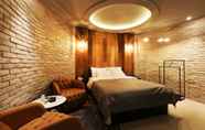 Bilik Tidur 6 Rainbow Hotel