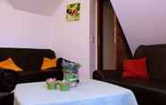 Kamar Tidur 5 Landgasthaus Veltheimer Hof