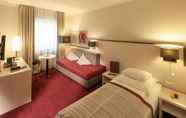 ห้องนอน 4 Bergers Airporthotel Memmingen