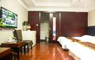 Kamar Tidur 7 Yixuan Light Luxury Hotel