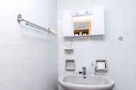 In-room Bathroom Erato Hotel Apartments