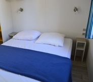 Bedroom 7 Camping de Nevers