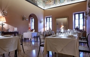 Restoran 2 Albergo Trattoria Il Leone