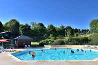 Swimming Pool Camping de Tauves