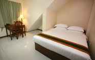 Phòng ngủ 6 Hotel June Business Bed Breakfast