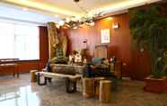 Lobby 2 CiHang Home Hotel