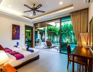 Bedroom 2 Ka Villas by Lofty