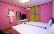 Kamar Tidur 4 Jeongdongjin Motel