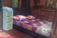 Kamar Tidur YC Chalet Roomstay Lekir