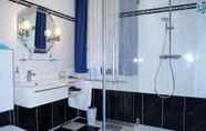 In-room Bathroom 6 Hotel Pension Villa Wittstock