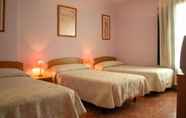 Bedroom 4 Hostal Castilla
