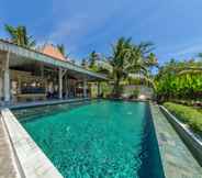 Swimming Pool 2 Joglo House Lombok