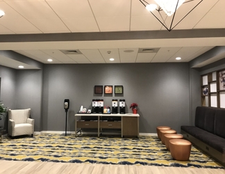 Lobby 2 Hampton Inn & Suites Columbia Killian Road