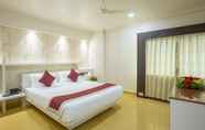Bedroom 3 Sai International Hotel