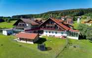 ภายนอกอาคาร 2 Hotel Hirschenstein