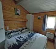 Bedroom 2 Espace Pyrénées Loisirs Campsite