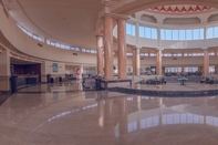 Lobby Malikia Resort Abu Dabbab