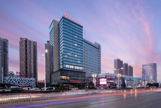 Exterior 4 Ramada Plaza Wyndham Xiangyang Xiangzhou