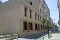 Exterior Sealona Beach Lofts Apartments