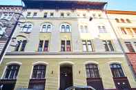 Exterior Baron Apartment Budapest