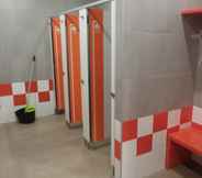 In-room Bathroom 2 Albergue Milladoiro - Hostel