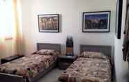 Kamar Tidur 5 Luxury Seafront Apartment With Pool