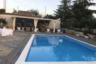 Swimming Pool Villa Belvedere By Lago Pergusa