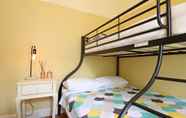 Kamar Tidur 5 Brunswick Renaissance - Rejuvenate Stays