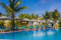 Swimming Pool South Palm Resort Maldives