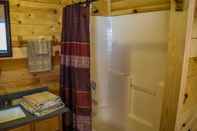 In-room Bathroom Zion's Cozy Cabins