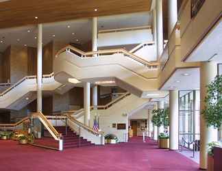 Lobby 2 Boise Hillside Suites