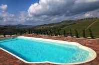 Swimming Pool Villa Garassino