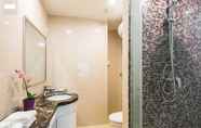 Toilet Kamar 5 Home Inn Huaxu Apartment