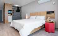 Phòng ngủ 3 Gold Beach Resort